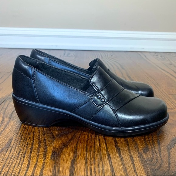 Clarks Women's May Marigold Slip-On Loafer Black Sz 6M - Picture 15 of 15